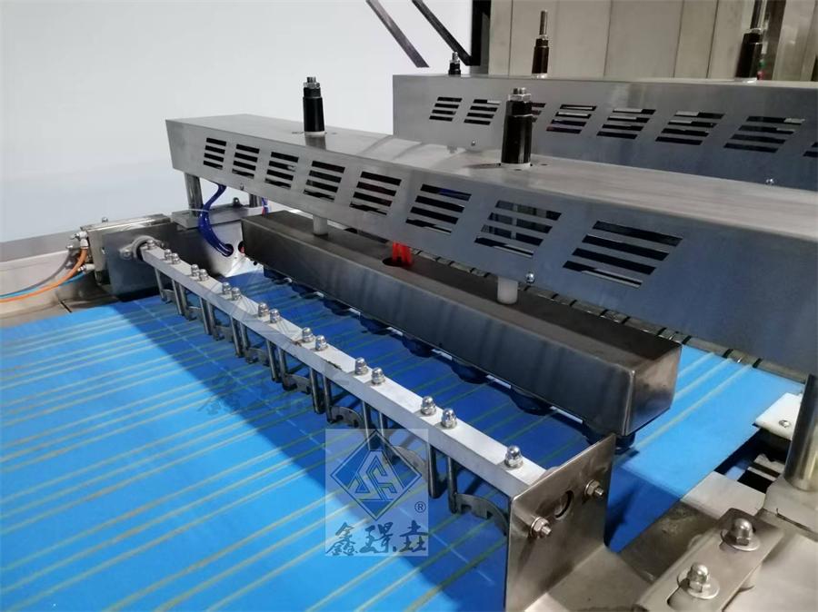 automatic dorayaki cake production line (1)